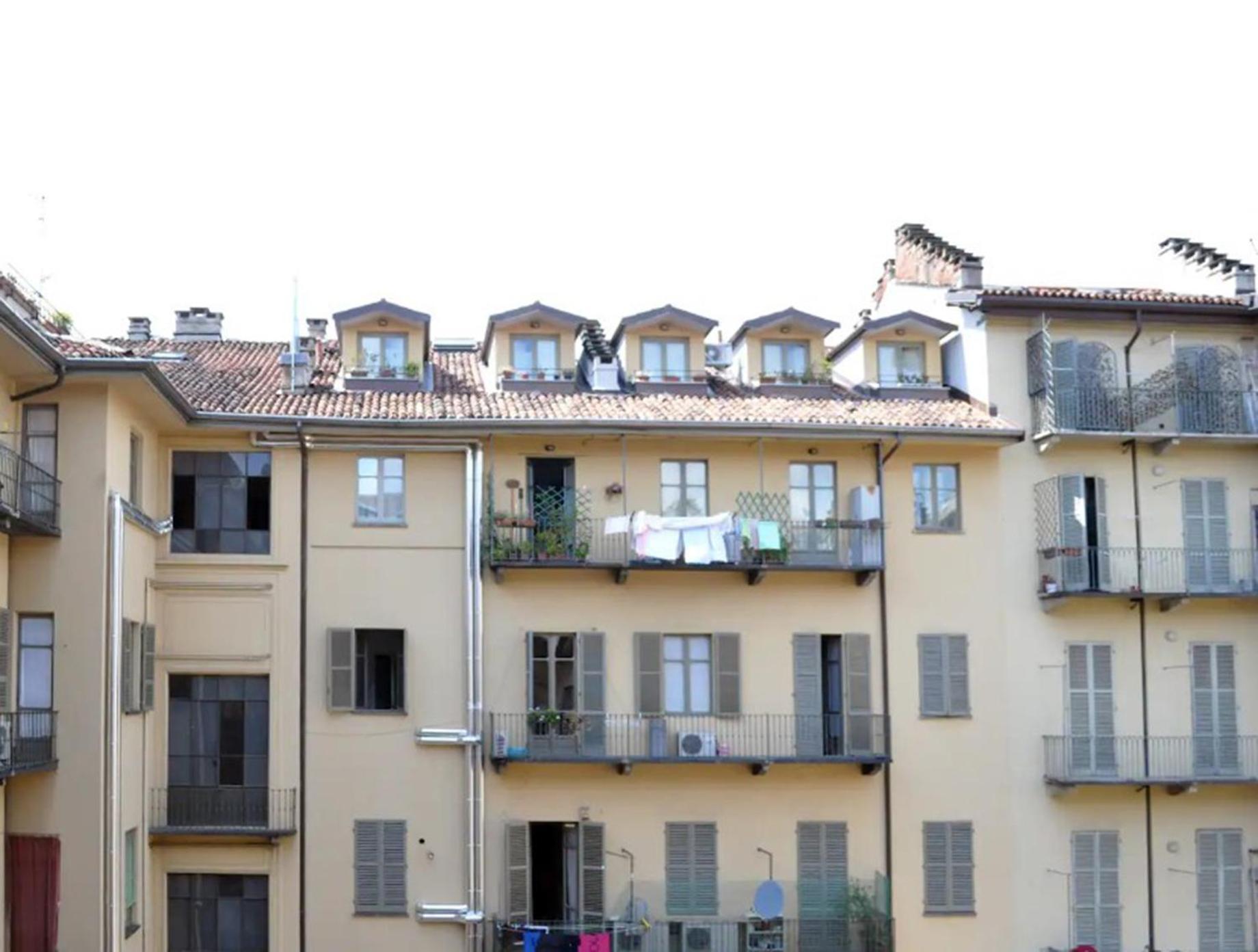 Rosso Magenta - Luminoso Loft In Centro E A Due Passi Dalla Stazione Appartamento Torino